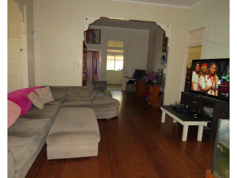 71 Poole Street, Bowen QLD 4805