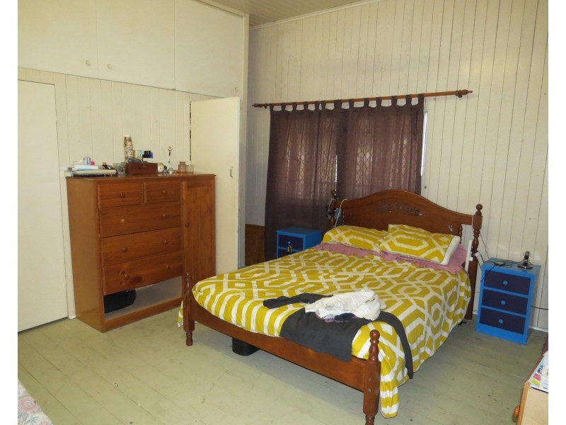 71 Poole Street, Bowen QLD 4805
