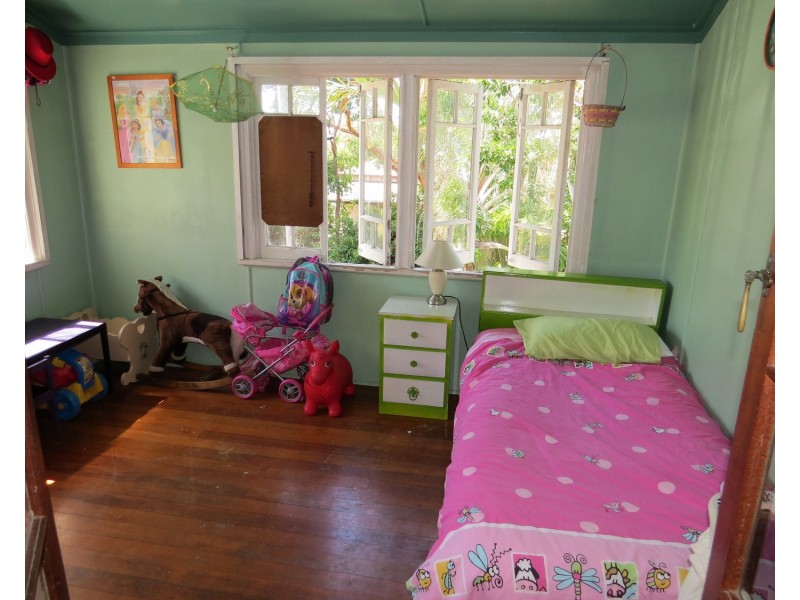 71 Poole Street, Bowen QLD 4805