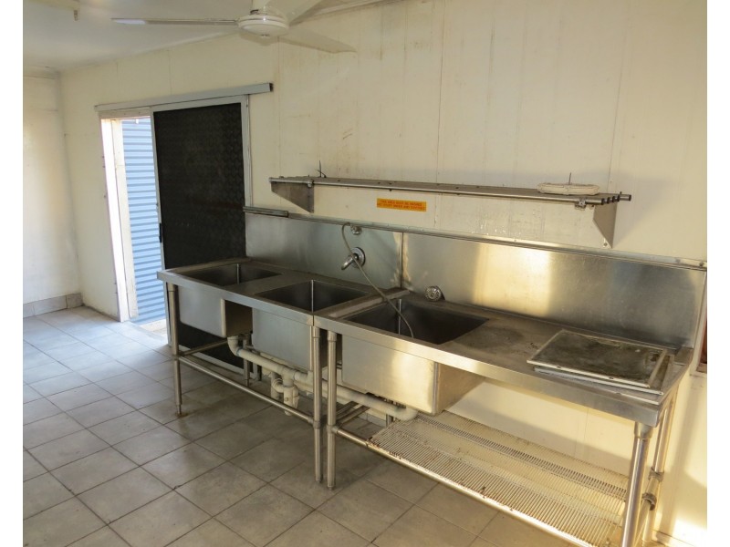 49 Leichhardt Street, Bowen QLD 4805