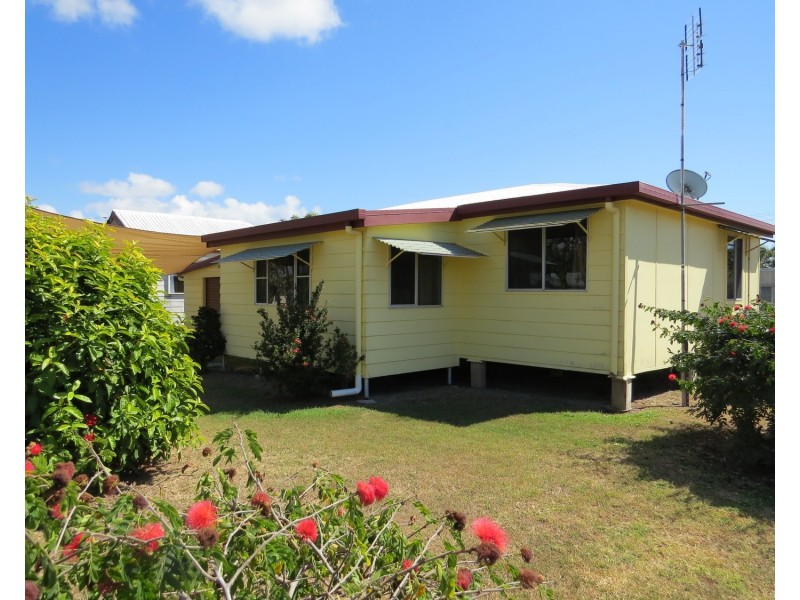 6 Canberra Street, Bowen QLD 4805