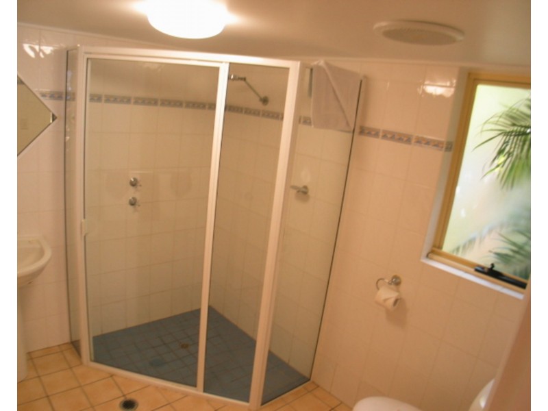 Apt 1/2 – 4 Pandanus Street, Bowen QLD 4805