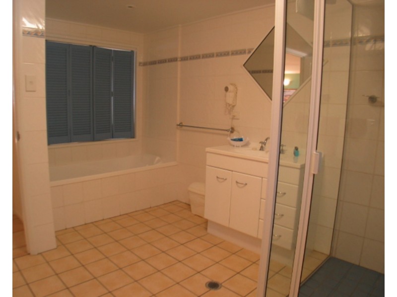 Apt 1/2 – 4 Pandanus Street, Bowen QLD 4805