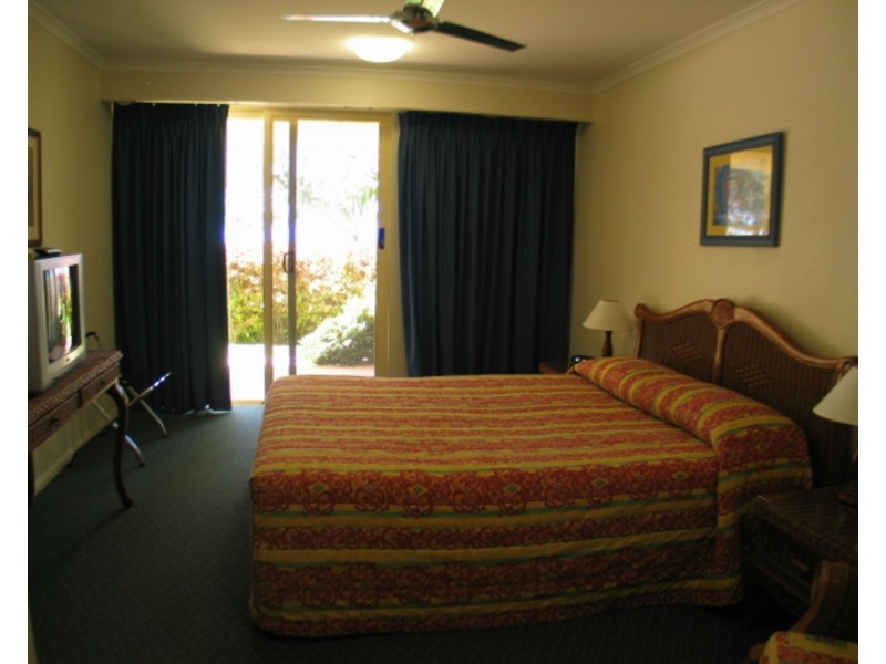 Apt 1/2 – 4 Pandanus Street, Bowen QLD 4805