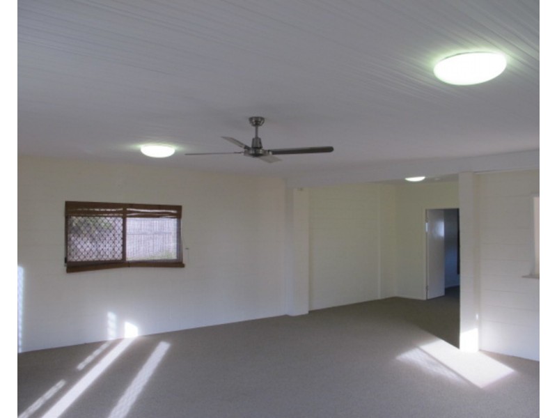 3 Banyan Drive, Bowen QLD 4805