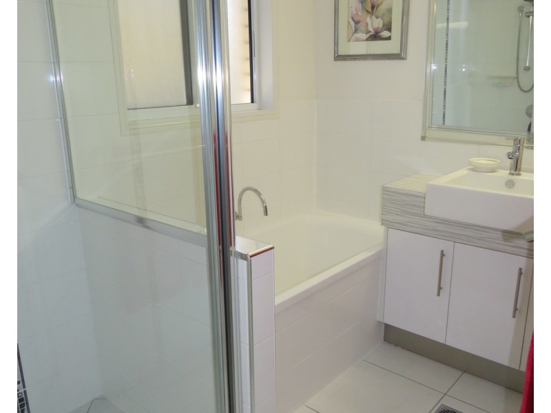 9 Lexington Court, Bowen QLD 4805