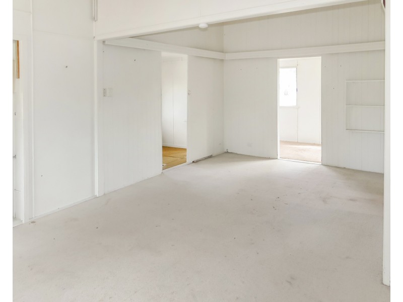 112 Herbert Street, Bowen QLD 4805