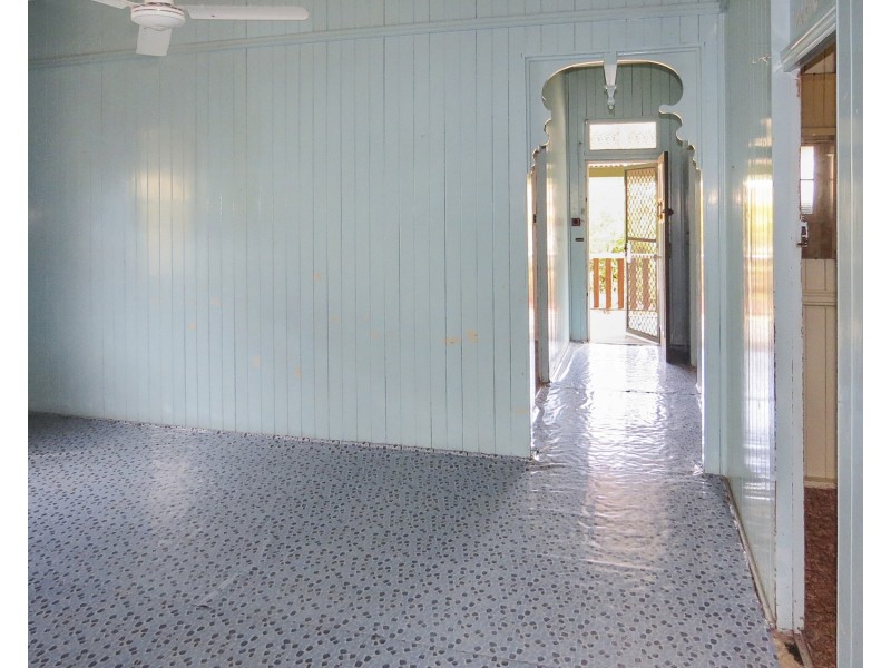 110 Herbert Street, Bowen QLD 4805