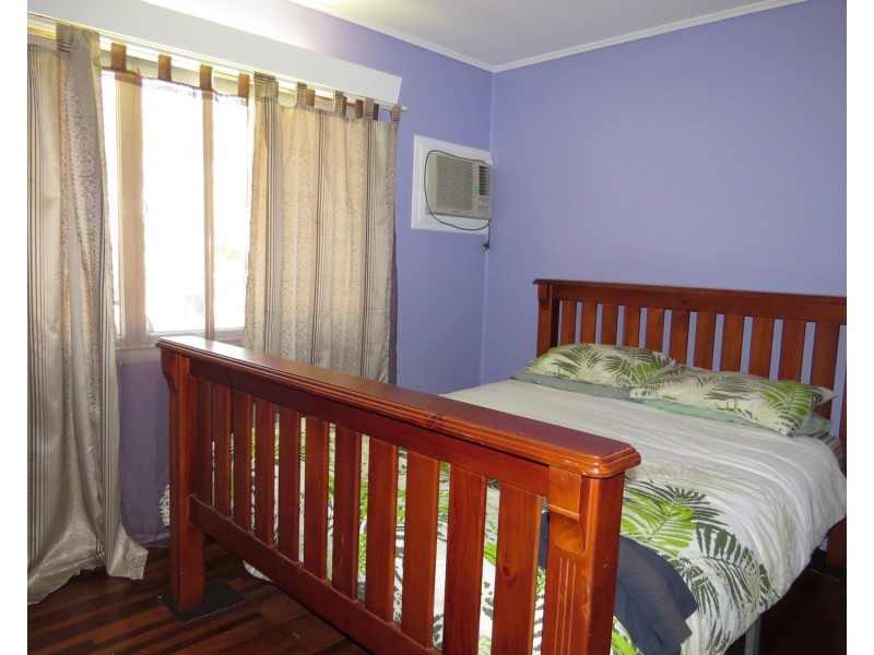 94 Gregory Street, Bowen QLD 4805