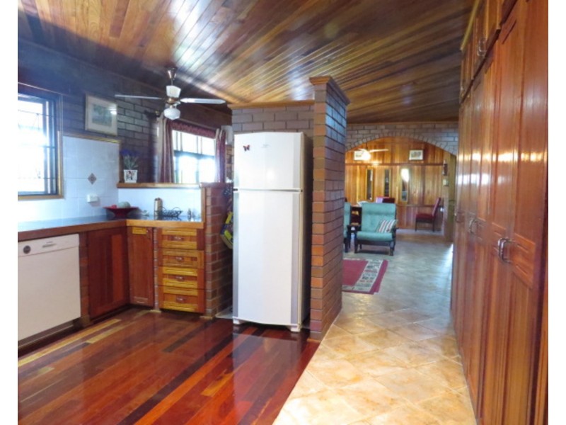 4 West Street, Bowen QLD 4805