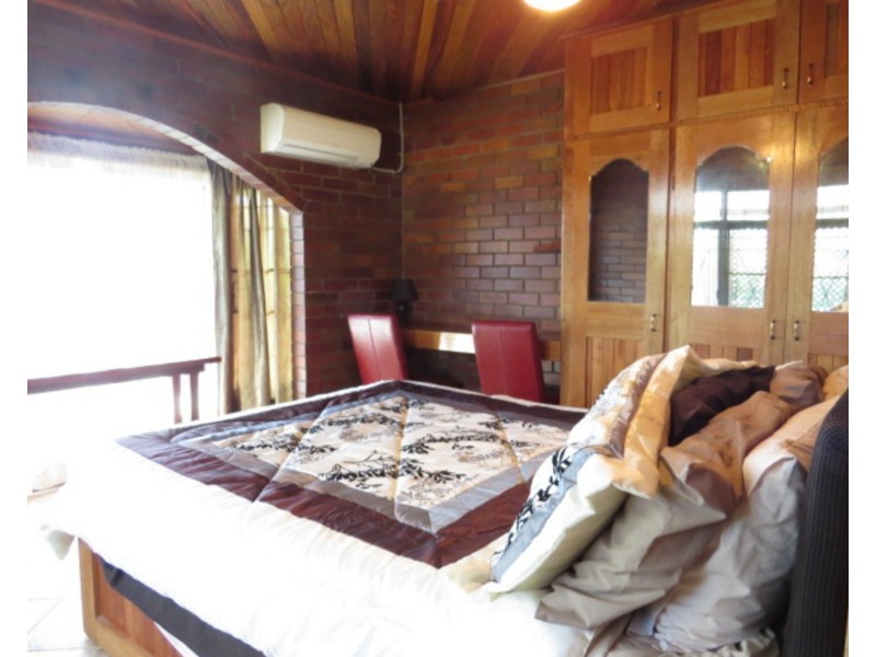 4 West Street, Bowen QLD 4805