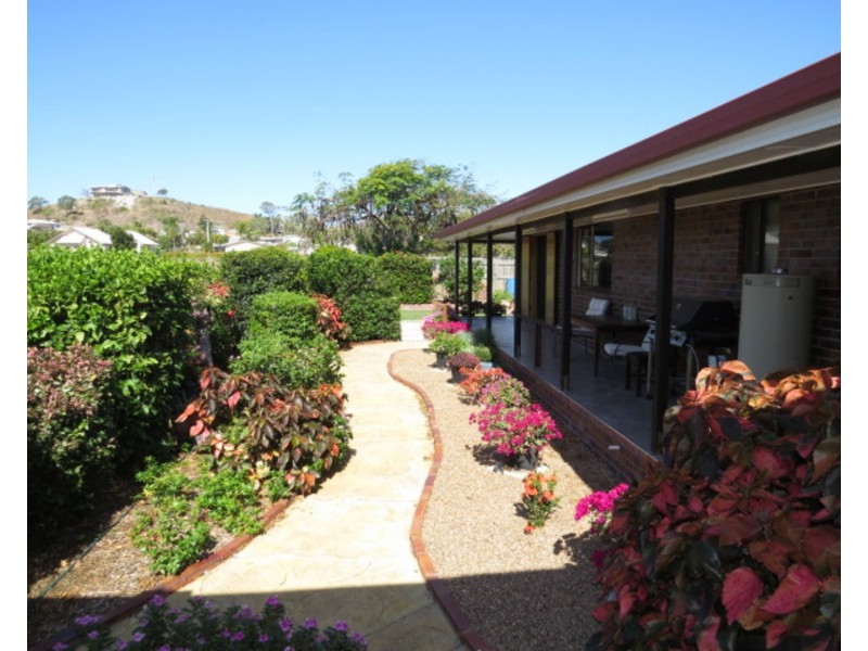 4 West Street, Bowen QLD 4805