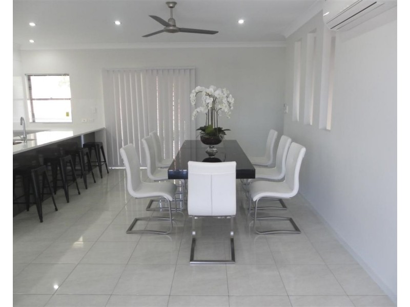 9 Allan Place, Bowen QLD 4805