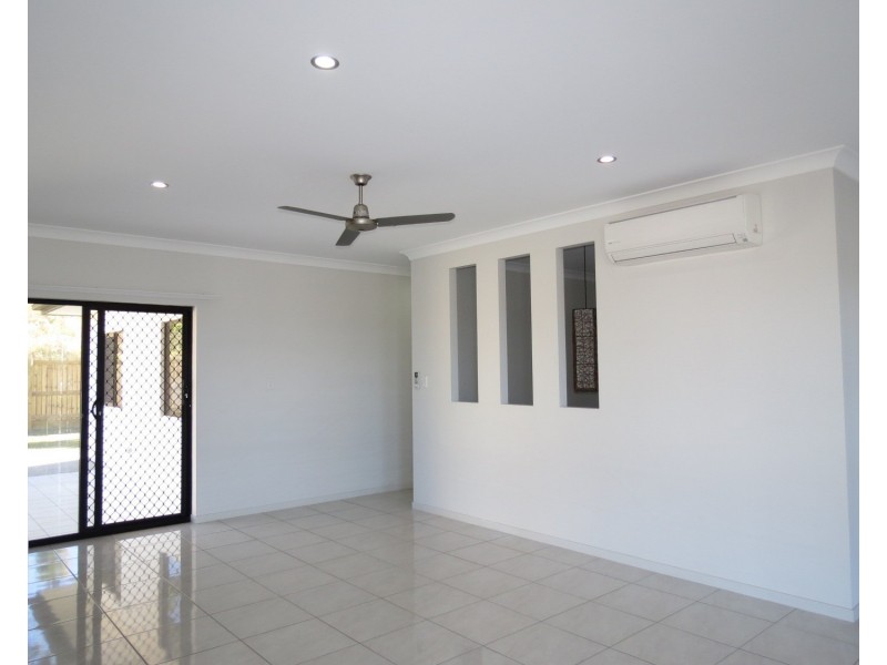 9 Allan Place, Bowen QLD 4805