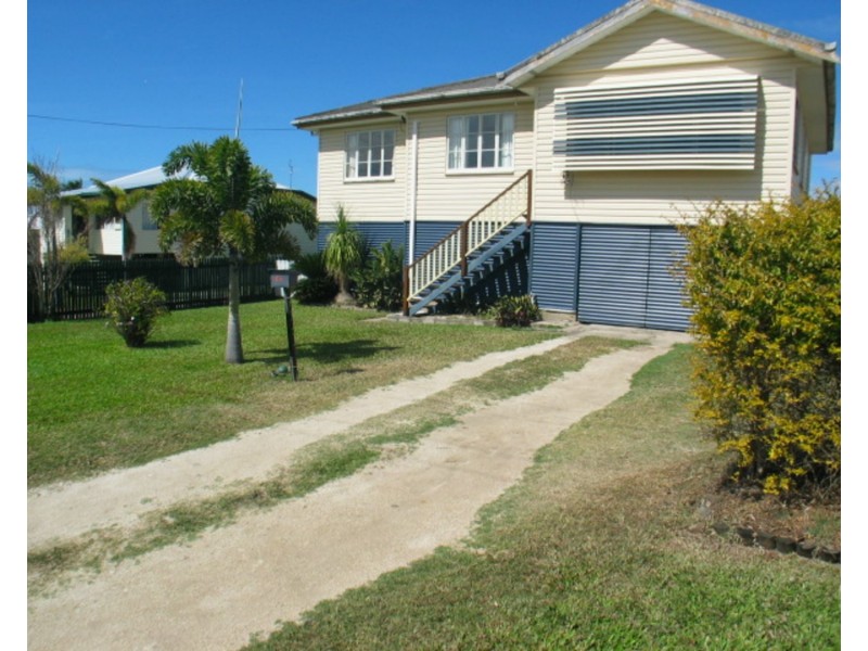 105 Powell Street, Bowen QLD 4805