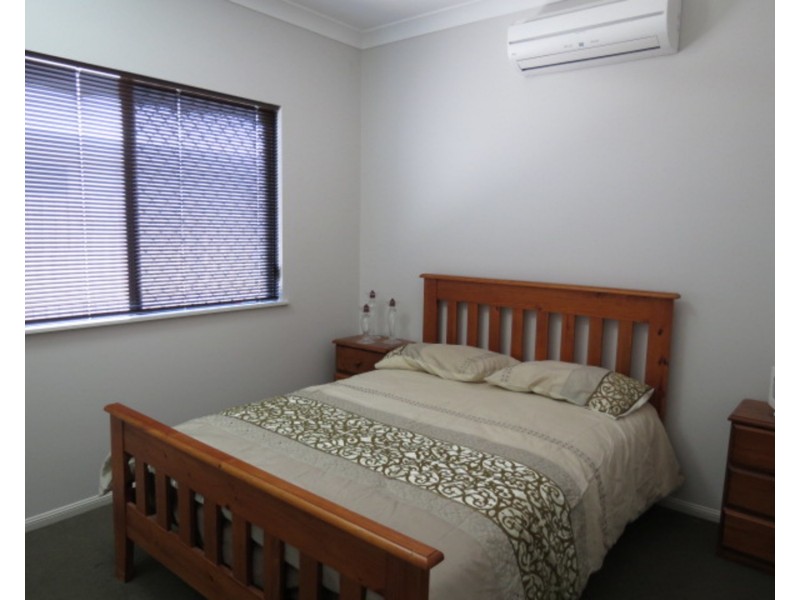 1 Cypress Crescent, Bowen QLD 4805