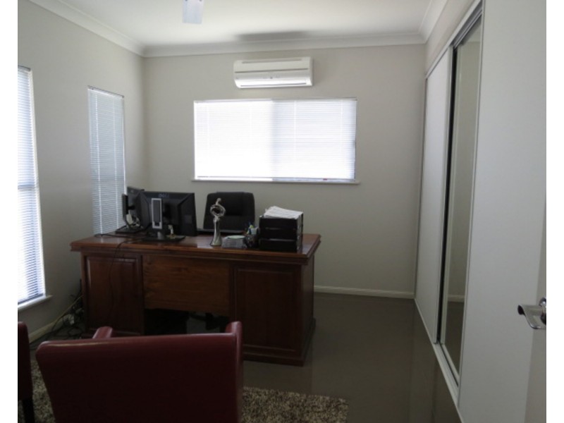 1 Cypress Crescent, Bowen QLD 4805