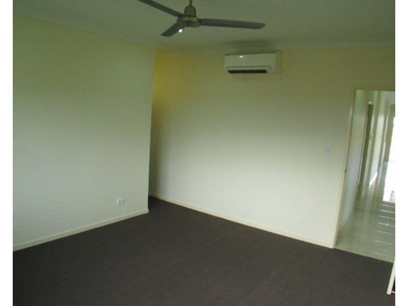9 Ada Place, Bowen QLD 4805