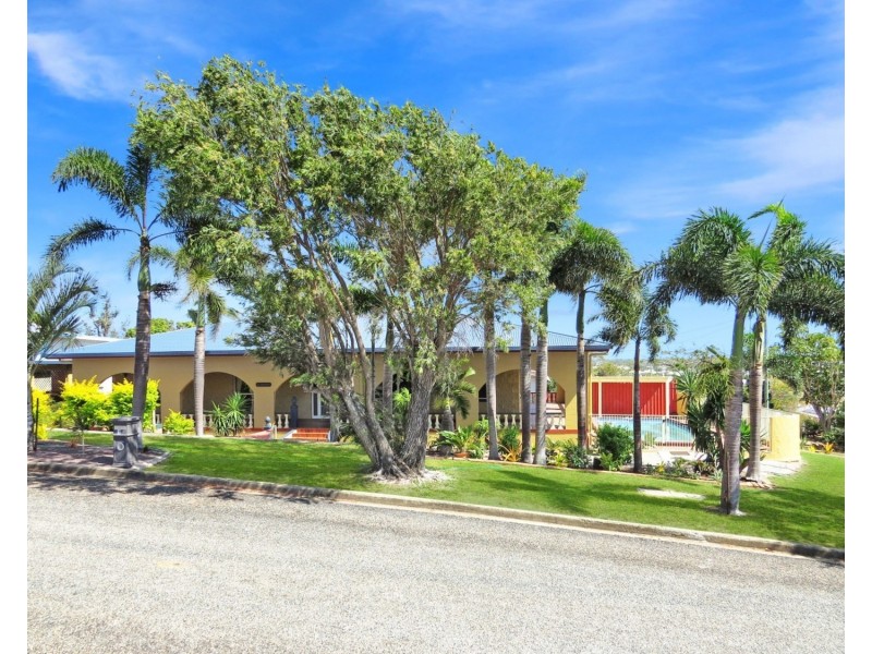 31 Mitchell Street, Bowen QLD 4805