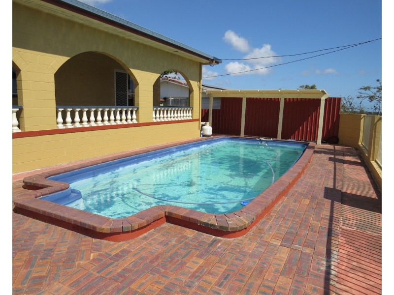 31 Mitchell Street, Bowen QLD 4805
