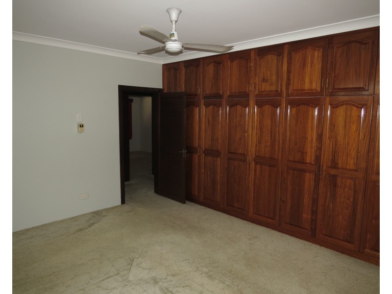 31 Mitchell Street, Bowen QLD 4805