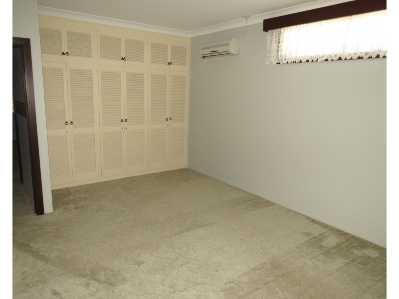 31 Mitchell Street, Bowen QLD 4805