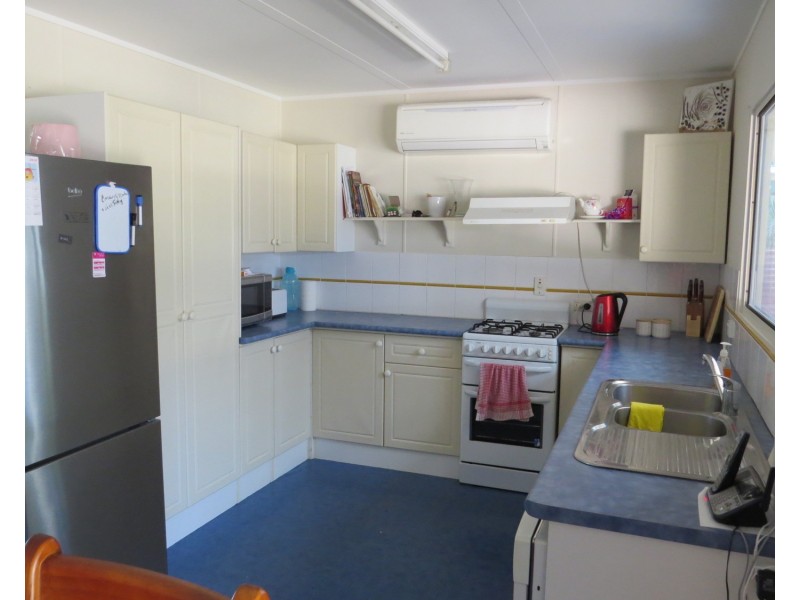 108 Leichhardt Street, Bowen QLD 4805