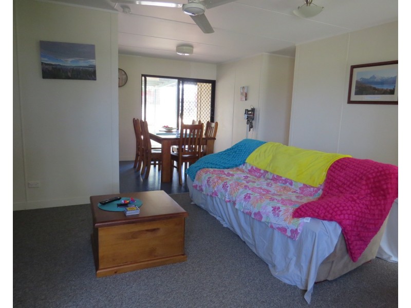 108 Leichhardt Street, Bowen QLD 4805