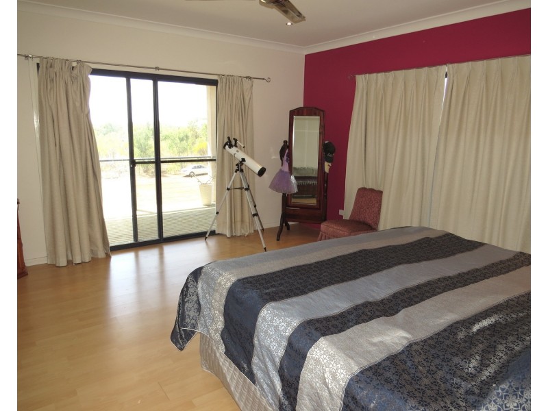 17 Bayview Crescent, Bowen QLD 4805