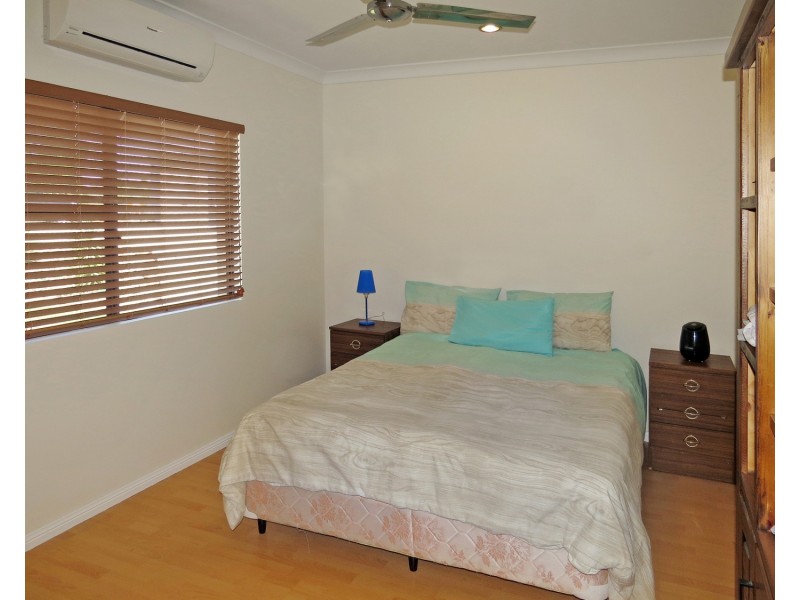 17 Bayview Crescent, Bowen QLD 4805