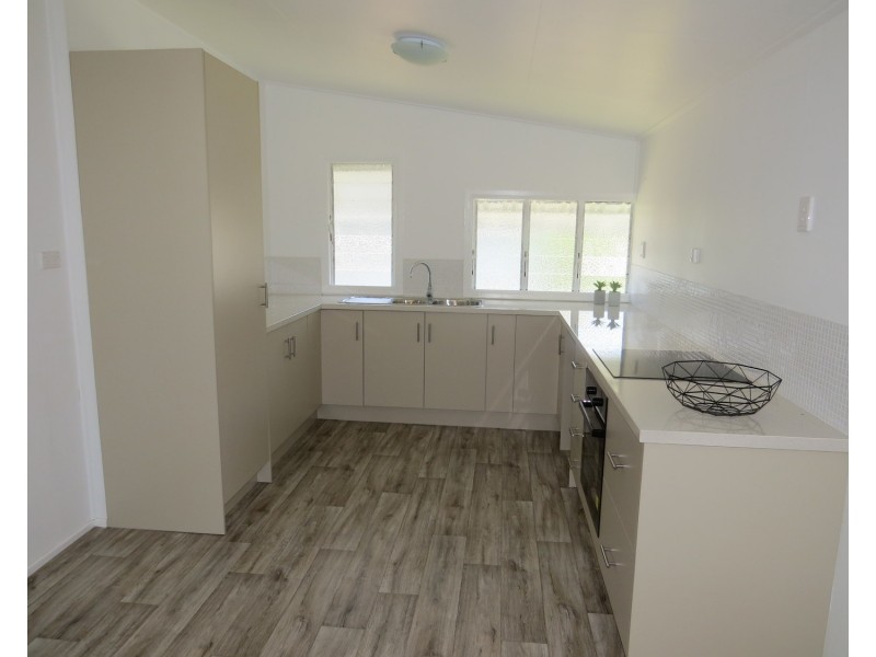 94 Herbert Street, Bowen QLD 4805