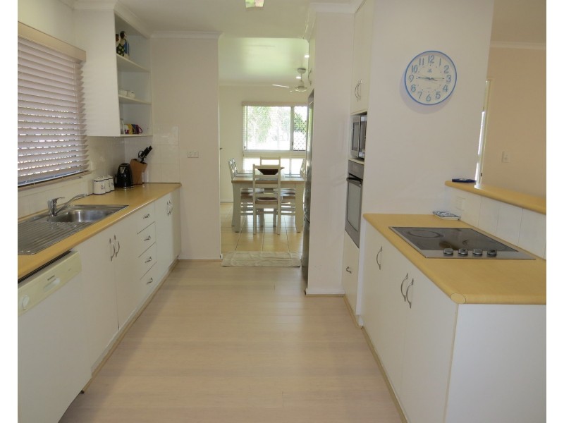 33 Coral Street, Bowen QLD 4805
