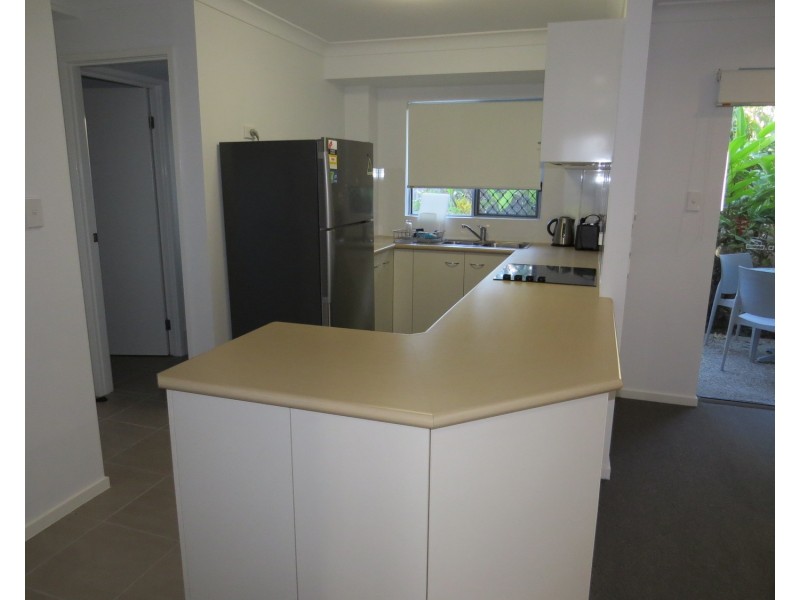 12/6 Brisbane Street, Bowen QLD 4805