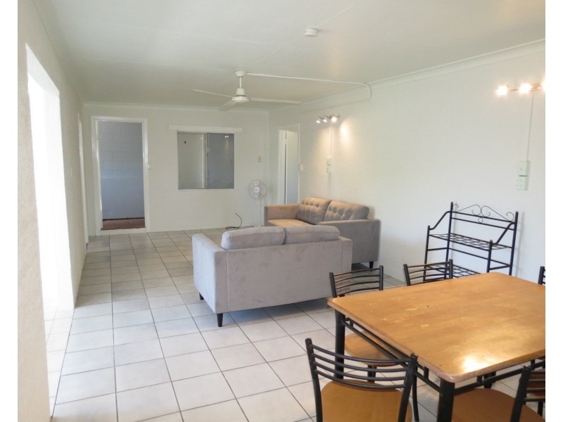 3/10 Dalrymple Street, Bowen QLD 4805