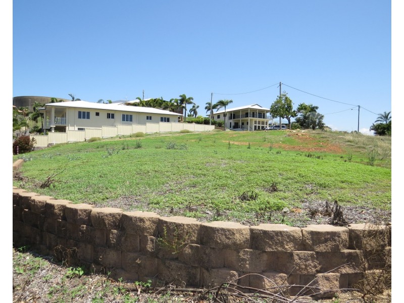 2 Pilcher Place, Bowen QLD 4805