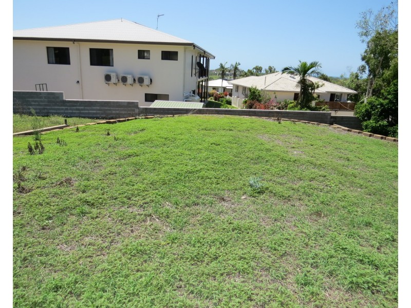 2 Pilcher Place, Bowen QLD 4805