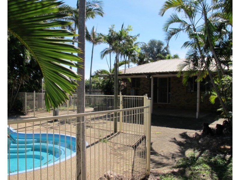 39 Coral Street, Bowen QLD 4805