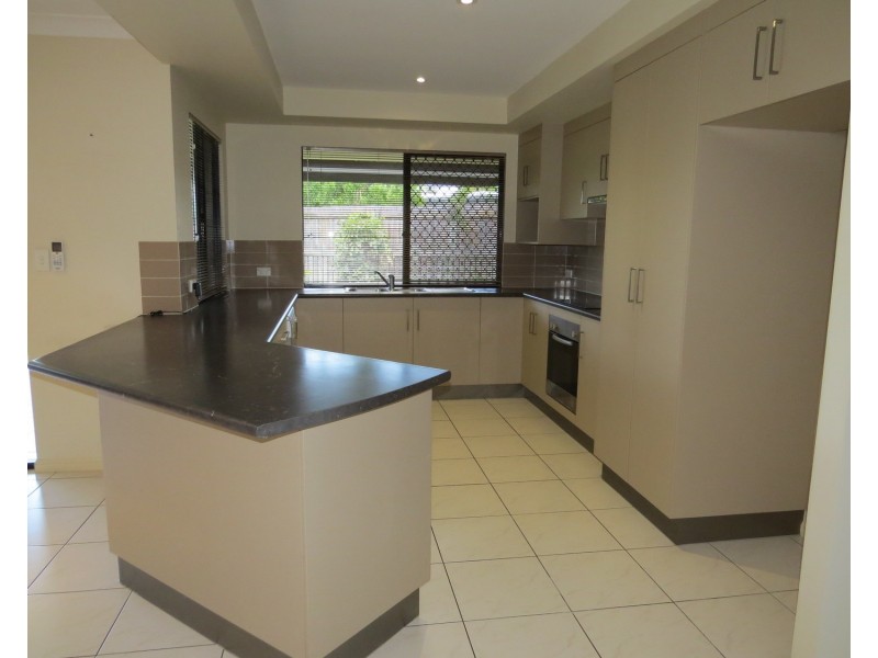16 Lucinda Place, Bowen QLD 4805