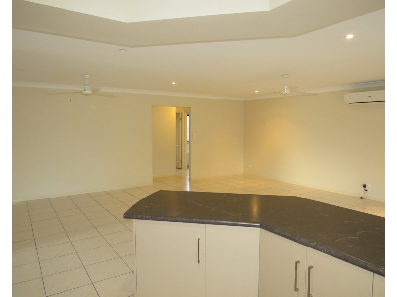 16 Lucinda Place, Bowen QLD 4805