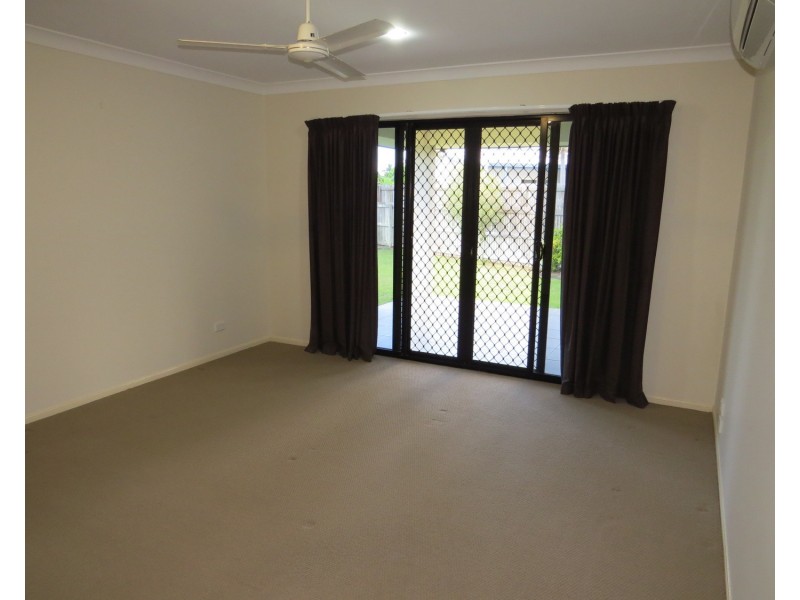 16 Lucinda Place, Bowen QLD 4805