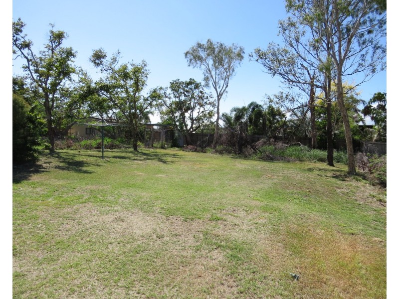 47 Livingstone Street, Bowen QLD 4805