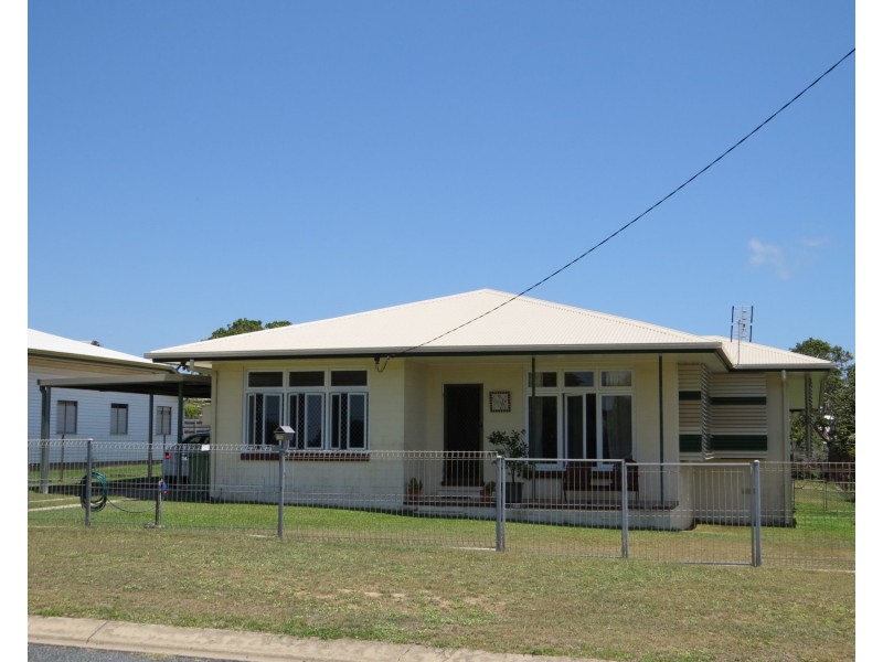 96 Williams Street, Bowen QLD 4805