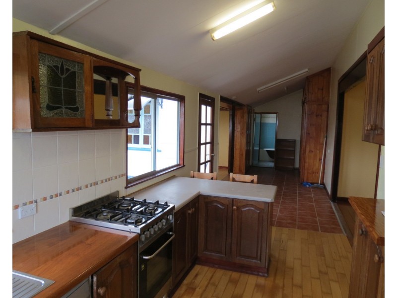 75 Williams Street, Bowen QLD 4805