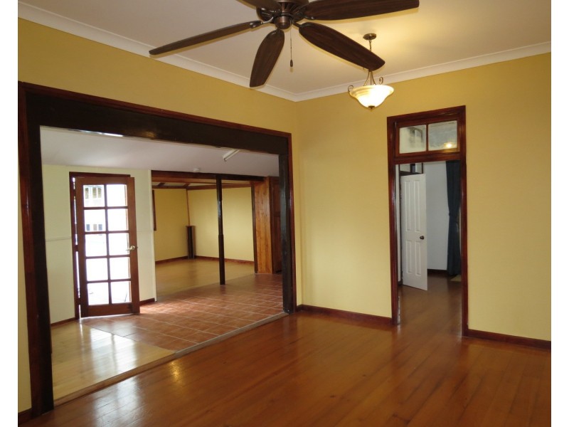75 Williams Street, Bowen QLD 4805