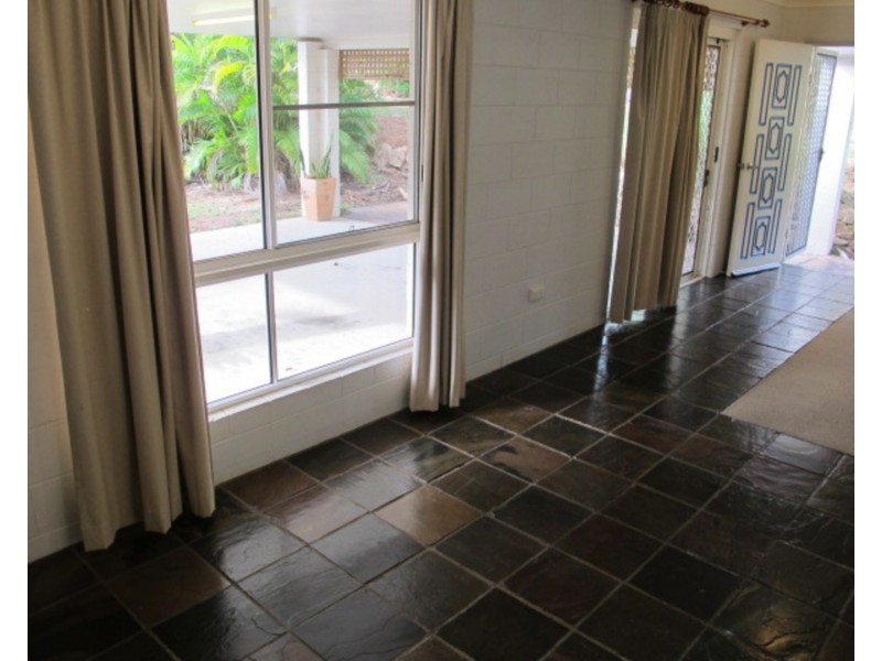 81 Poole Street, Bowen QLD 4805