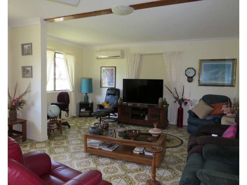 40 Inverdon Road, Bowen QLD 4805