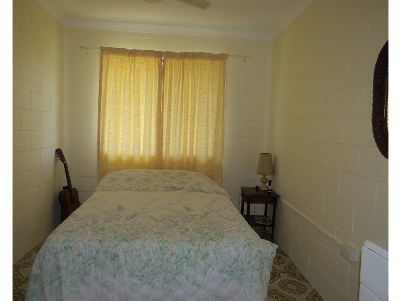 40 Inverdon Road, Bowen QLD 4805