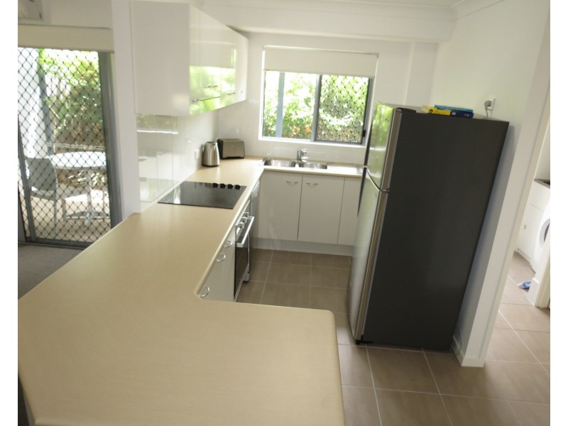 16/6 Brisbane Street, Bowen QLD 4805