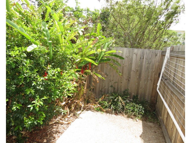 16/6 Brisbane Street, Bowen QLD 4805