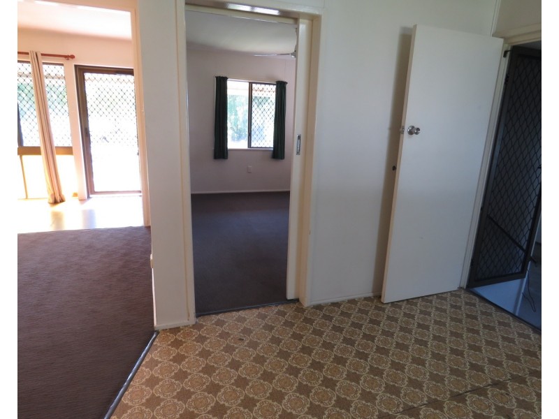 11 Golf Links Road, Bowen QLD 4805